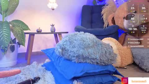 Snapshot of lunarose2006 chatting on 10/03/25, 06:10 Luna online show from 10/03/25, 06:10