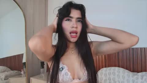 Snapshot of lunarousse_ chatting on 05/20/26, 03:24 Luna Rousse online show from 05/20/26, 03:24