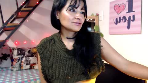 luna online show from 02/11/25, 01:41
