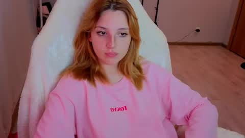Kate online show from 07/28/26, 04:39