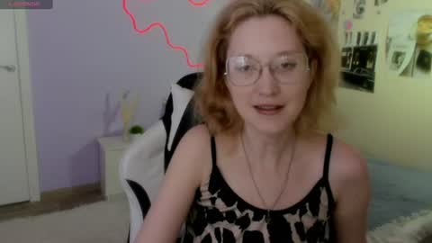 lunaterry online show from 07/19/26, 06:17