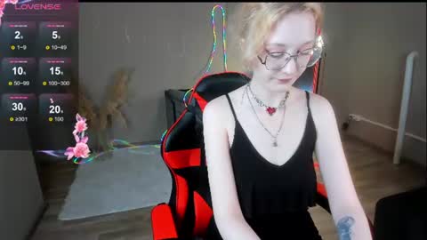 lunaterry online show from 07/31/26, 08:58