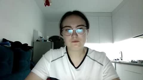 lunavelvet3 online show from 10/30/25, 09:04