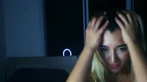 lunavelvvet online show from 07/27/26, 02:51