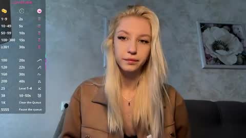 Snapshot of lunawhitex chatting on 06/10/26, 01:32 Luna online show from 06/10/26, 01:32