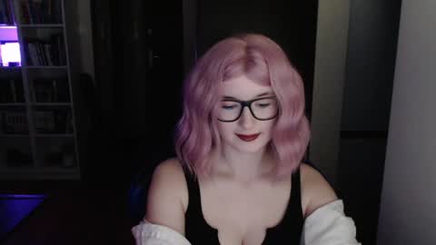 Snapshot of lunaxcherry chatting on 03/24/26, 06:57 LunaXcherry online show from 03/24/26, 06:57