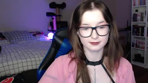 Snapshot of lunaxcherry chatting on 03/31/26, 06:08 LunaXcherry online show from 03/31/26, 06:08