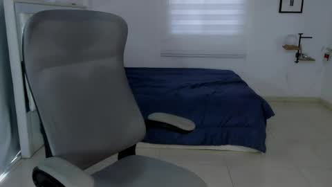 Lunay online show from 05/07/26, 03:06