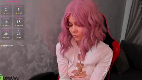 Lune FallenStar online show from 07/28/26, 11:17