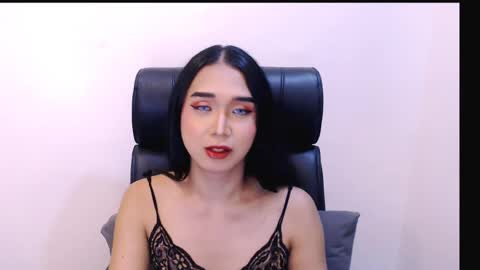 Snapshot of luningning_parker chatting on 04/23/26, 01:51 luningning_parker online show from 04/23/26, 01:51