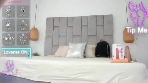 lunitadiva online show from 10/05/25, 04:27