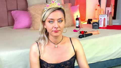 Snapshot of lunitadiva chatting on 01/11/26, 04:12 lunitadiva online show from 01/11/26, 04:12