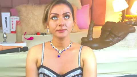Snapshot of lunitadiva chatting on 05/25/26, 03:40 lunitadiva online show from 05/25/26, 03:40