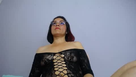 Snapshot of lunitaqueen_ chatting on 02/28/26, 03:51 Luna Tamara online show from 02/28/26, 03:51