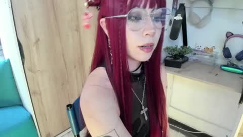 lunivyra online show from 07/22/26, 03:59