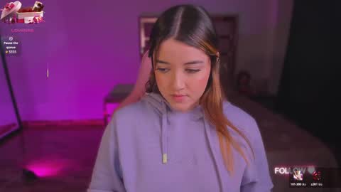 Snapshot of lunna_roosee chatting on 10/09/25, 04:32 LUNA ROSE online show from 10/09/25, 04:32