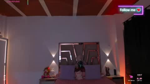 Snapshot of lunna_roosee chatting on 04/21/26, 03:02 LUNA ROSE online show from 04/21/26, 03:02
