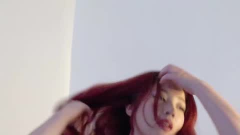 Luna online show from 11/20/25, 11:48