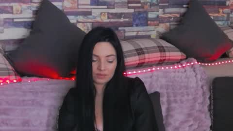 Snapshot of lunnagray chatting on 10/08/25, 08:01 LunnaGray online show from 10/08/25, 08:01