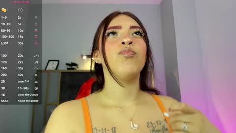 Lurea pearl online show from 11/19/25, 05:18