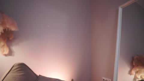 Snapshot of lureofeva_ chatting on 04/17/26, 08:45 Eva Next stream - Friday 3pm-11pm EST online show from 04/17/26, 08:45