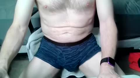 lurkin4alivin online show from 10/11/25, 10:08