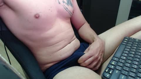 Snapshot of lushboy90 chatting on 11/24/25, 08:47 lushboy90 online show from 11/24/25, 08:47