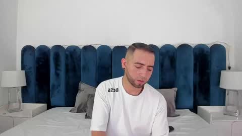 Lushian And Luna online show from 05/19/26, 05:08