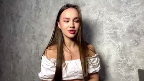 Mira online show from 09/25/25, 12:03