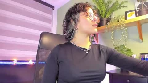 Luci   online show from 06/11/26, 11:14
