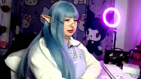 lussyevans_ online show from 06/08/26, 06:47