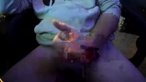 Snapshot of lust4keeee chatting on 10/05/25, 10:35 Lucifer666 online show from 10/05/25, 10:35