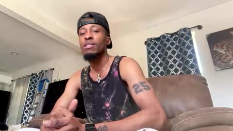 LUST online show from 11/06/25, 06:31