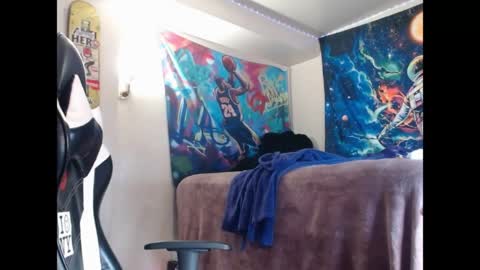 LUST online show from 05/10/26, 08:36