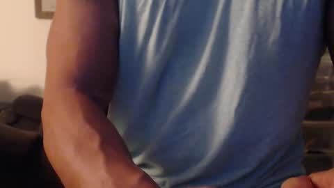 Snapshot of lustbomb chatting on 09/28/25, 05:02 Lb. online show from 09/28/25, 05:02