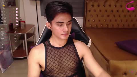 Snapshot of lustdesirex19 chatting on 03/04/25, 07:41 David online show from 03/04/25, 07:41