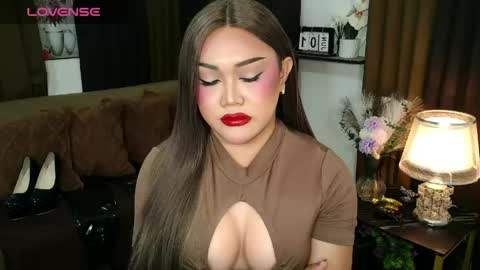 Snapshot of lustful_sasha chatting on 06/01/26, 01:02 Sasha online show from 06/01/26, 01:02