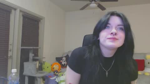 Snapshot of lustfullives chatting on 01/02/25, 02:22 LustfulLives online show from 01/02/25, 02:22