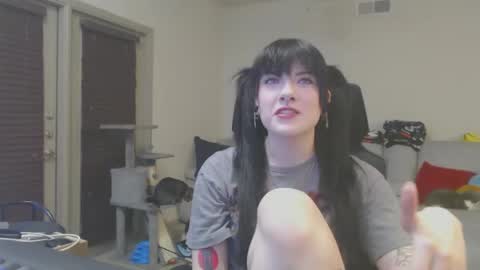 Snapshot of lustfullives chatting on 03/03/25, 12:26 LustfulLives online show from 03/03/25, 12:26