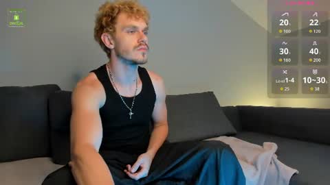 Snapshot of lustfullooking chatting on 06/11/26, 11:08 lustfullooking online show from 06/11/26, 11:08