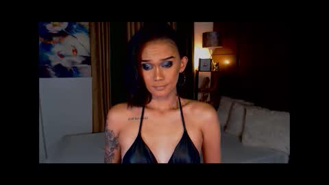 Snapshot of lustfulltrans chatting on 02/17/25, 08:52 AdriannaFowks online show from 02/17/25, 08:52