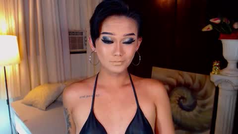 Snapshot of lustfulltrans chatting on 03/29/26, 02:50 AdriannaFowks online show from 03/29/26, 02:50