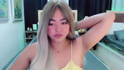 Trina online show from 01/28/25, 12:22