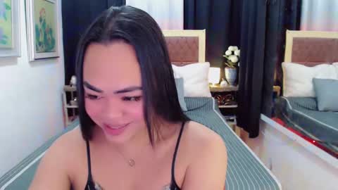 Trina online show from 02/03/25, 03:53