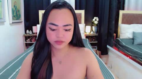 Trina online show from 02/05/25, 01:22