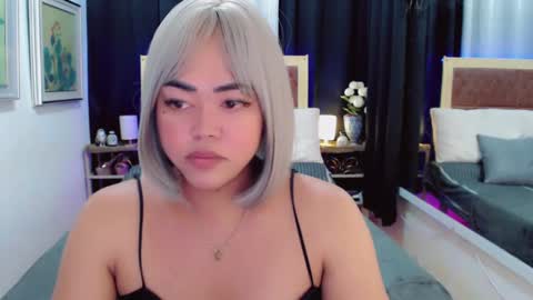 Trina online show from 02/10/25, 06:53