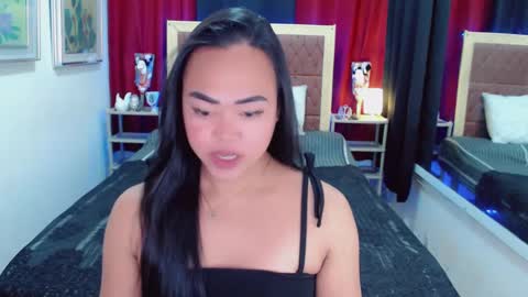 Trina online show from 02/19/25, 04:34