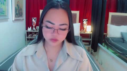 Trina online show from 03/03/25, 09:55