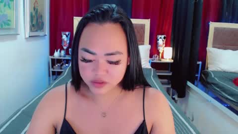 Trina online show from 03/12/25, 10:37