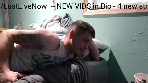  GUY ---  GIRL online show from 11/09/25, 11:03